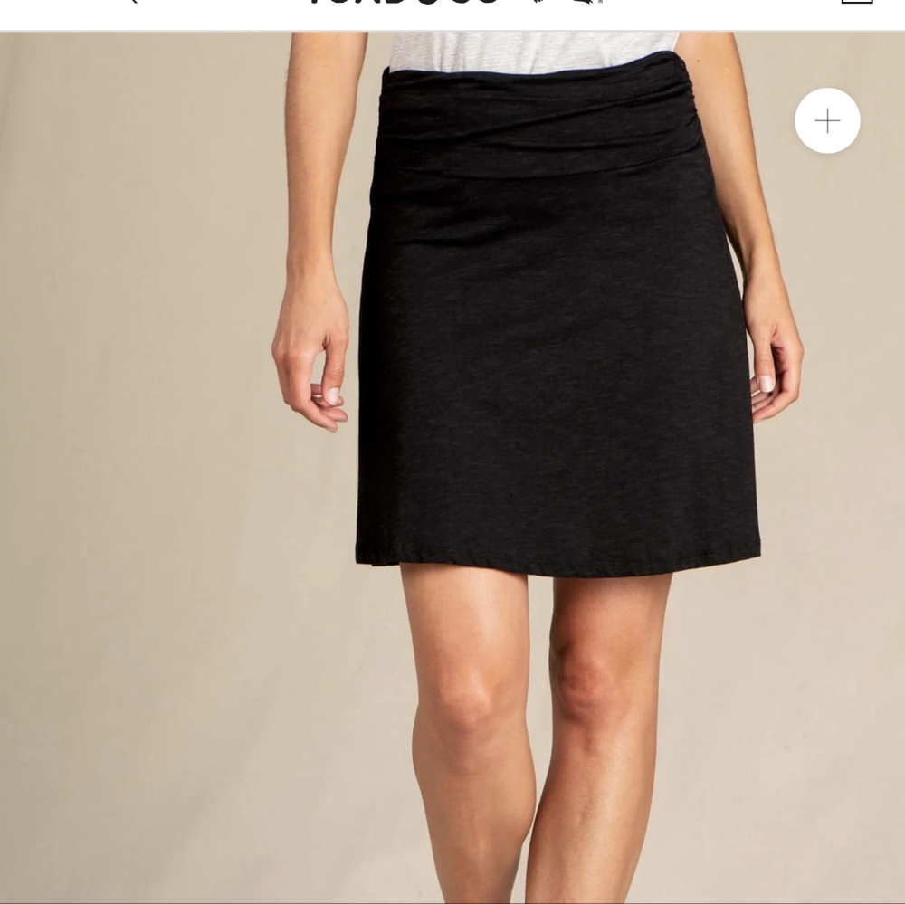 Toad and Co black Chaka skirt medium